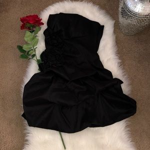 ⚡️SALE⚡️DRESS Beautiful Strapless Black Dress